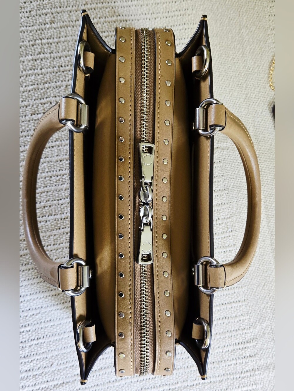 Coach Peanut Suede Rogue 26 - Picture 6 of 13